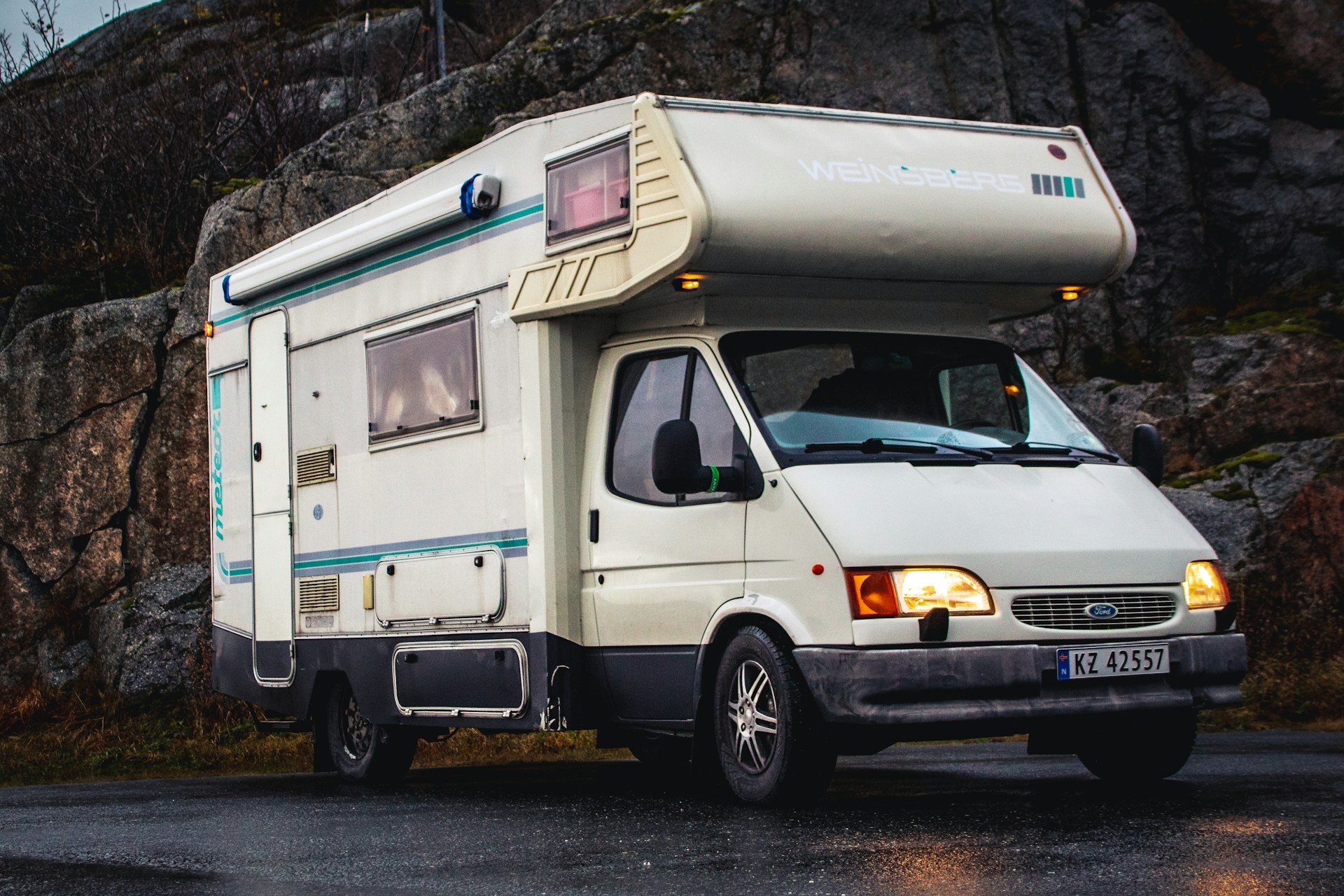 Why Adding a Multi-Deck to Your RV Setup is a Game Changer